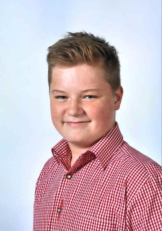 Reithofer-Schwarz_Lukas.jpg (59040 Byte)