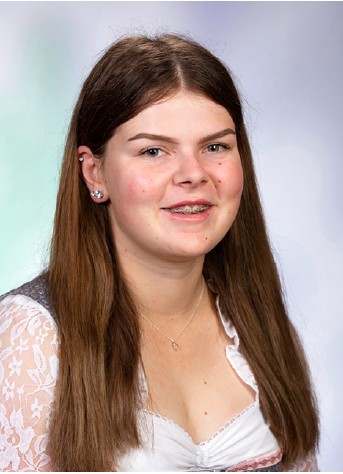 Lisa.jpg (41867 Byte)